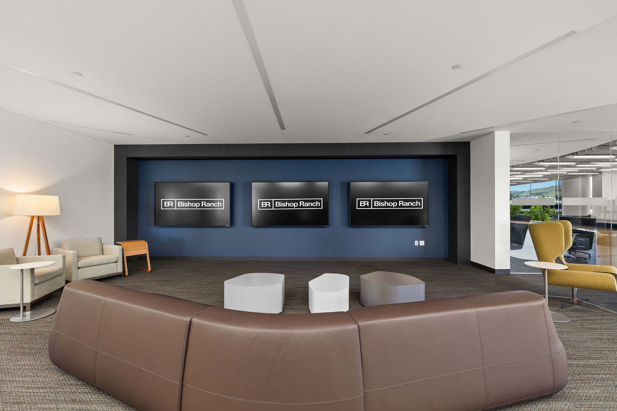 ExecutiveBriefingCenter11