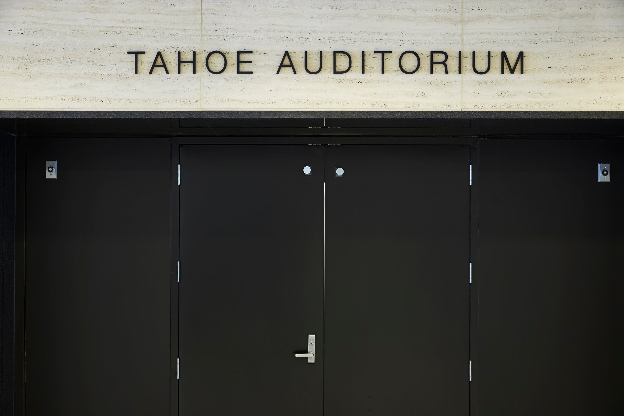Signage_189_full_res (1)