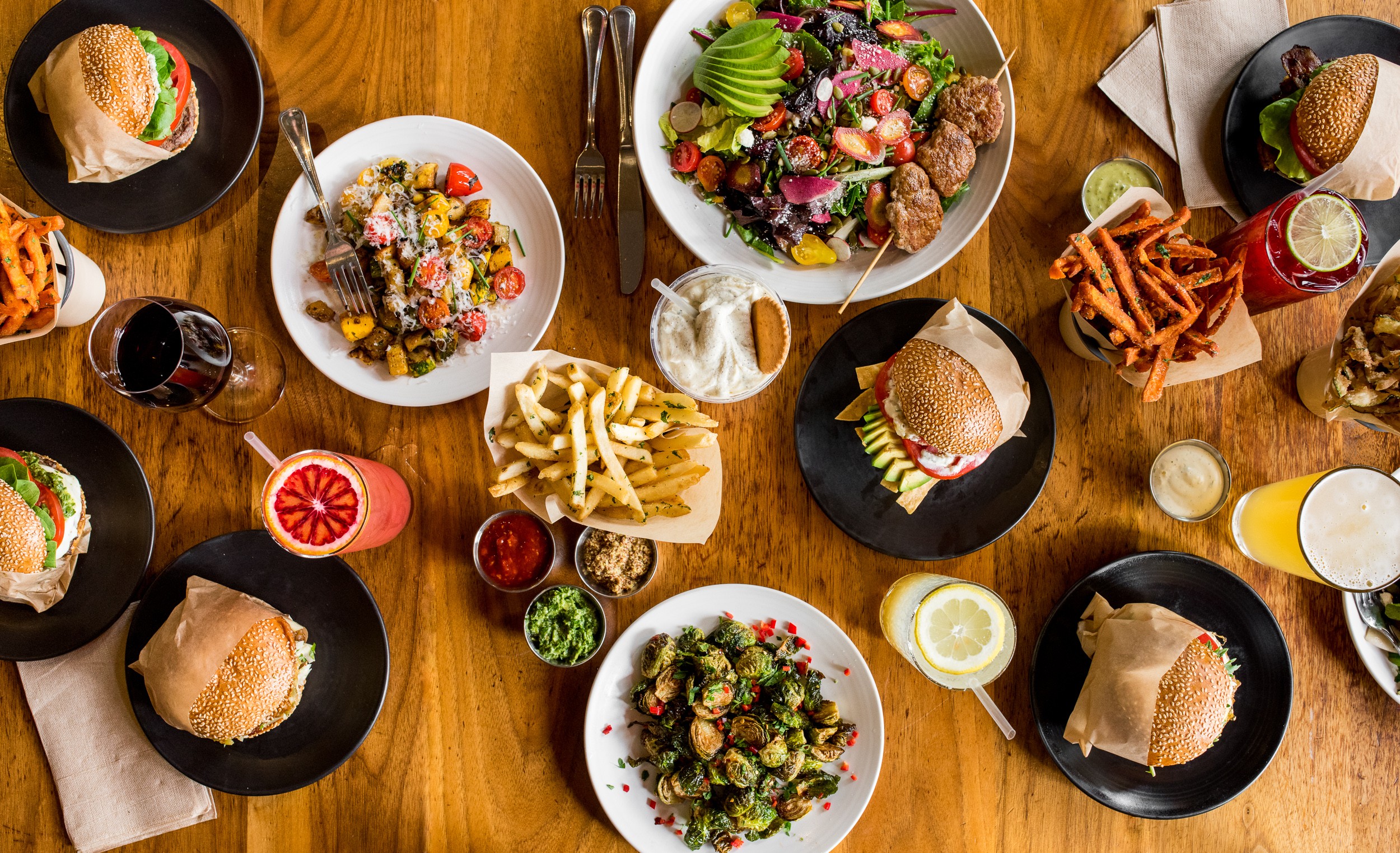 ROAM food dishes